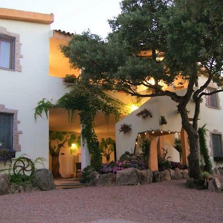 Le Sughere Padru Exterior photo